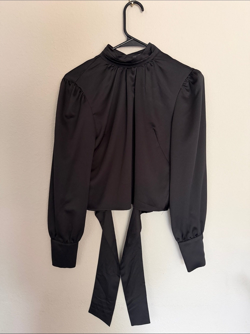Dynamite Black High-Neck Tie-Back Blouse